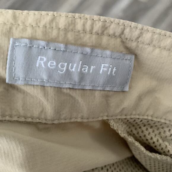 Columbia Cargo Shorts Mens 36 Sycamore Falls Khaki Regular Fit Omni Shade XM4444 - Picture 6 of 6